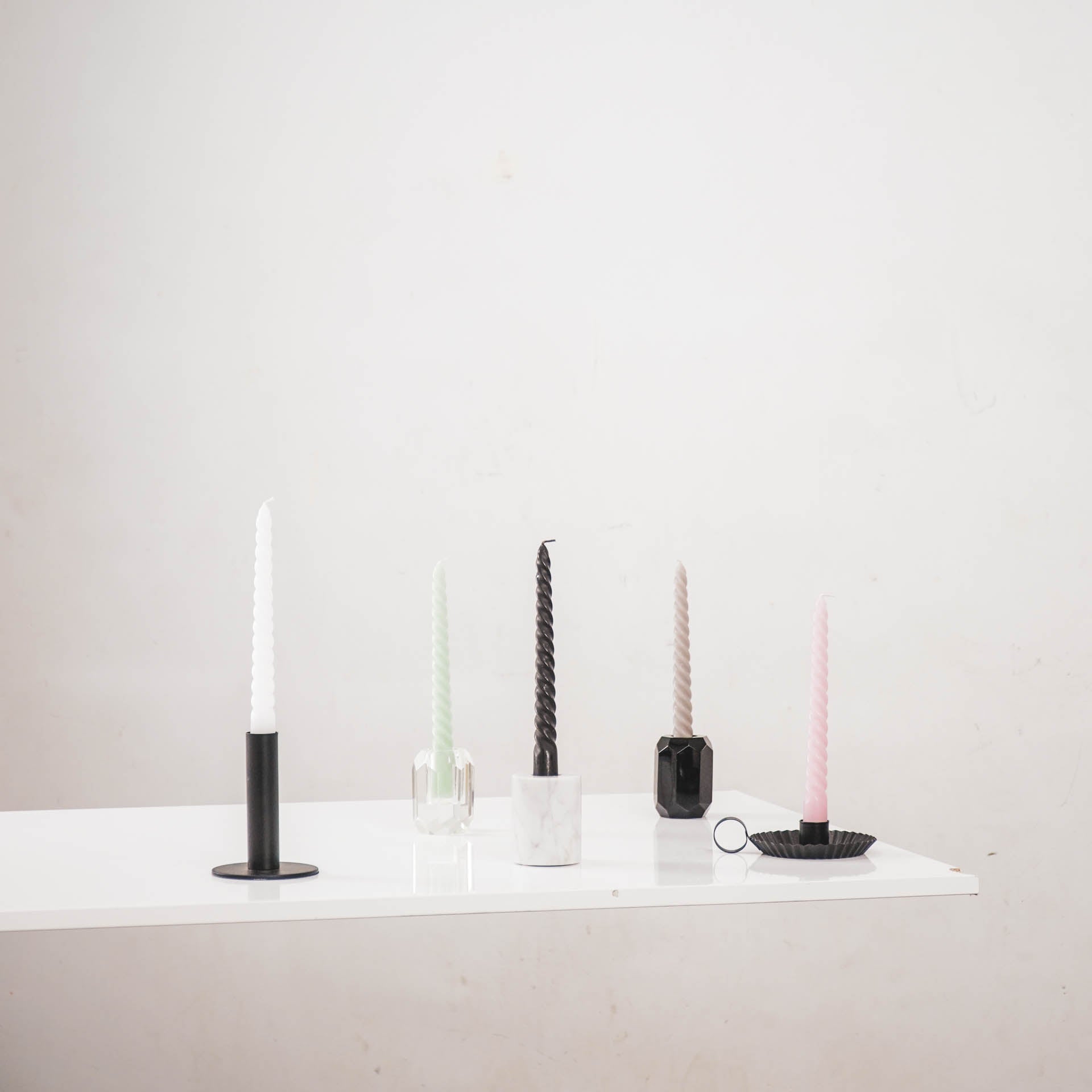 Sora Kaars – Gedraaid Grijs (Set van 4)