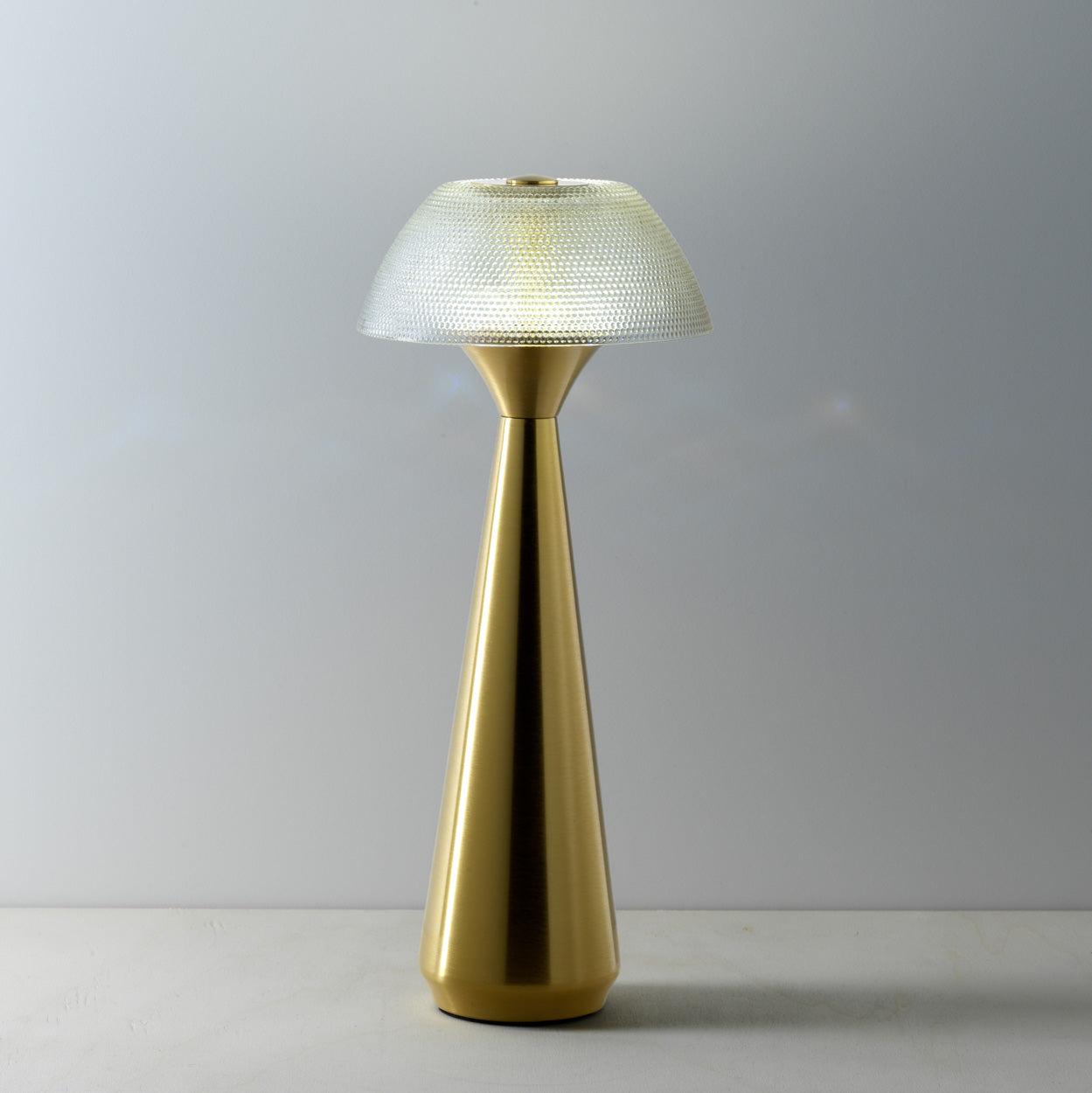 Sora Tafellamp – Mushlampio Messing LED