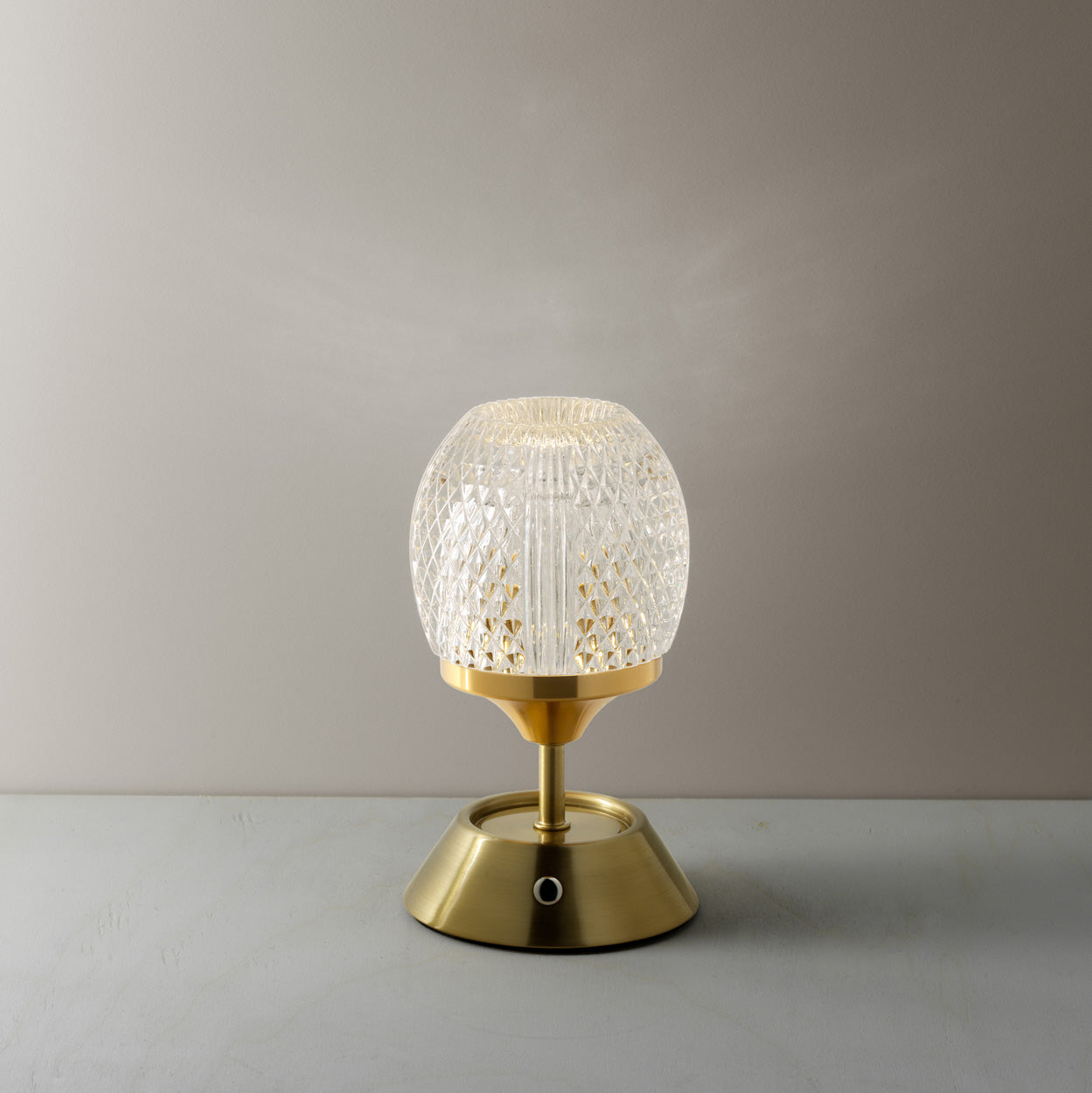Sora Tafellamp – Glow Sinatra Messing LED