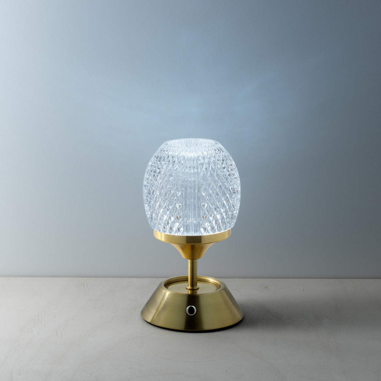 Sora Tafellamp – Glow Sinatra Messing LED