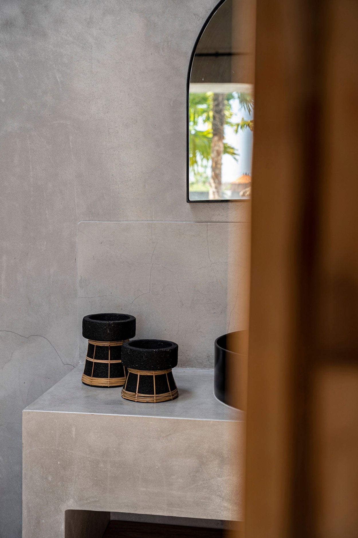 Kuro Kandelaar – Serene Zwart (M)