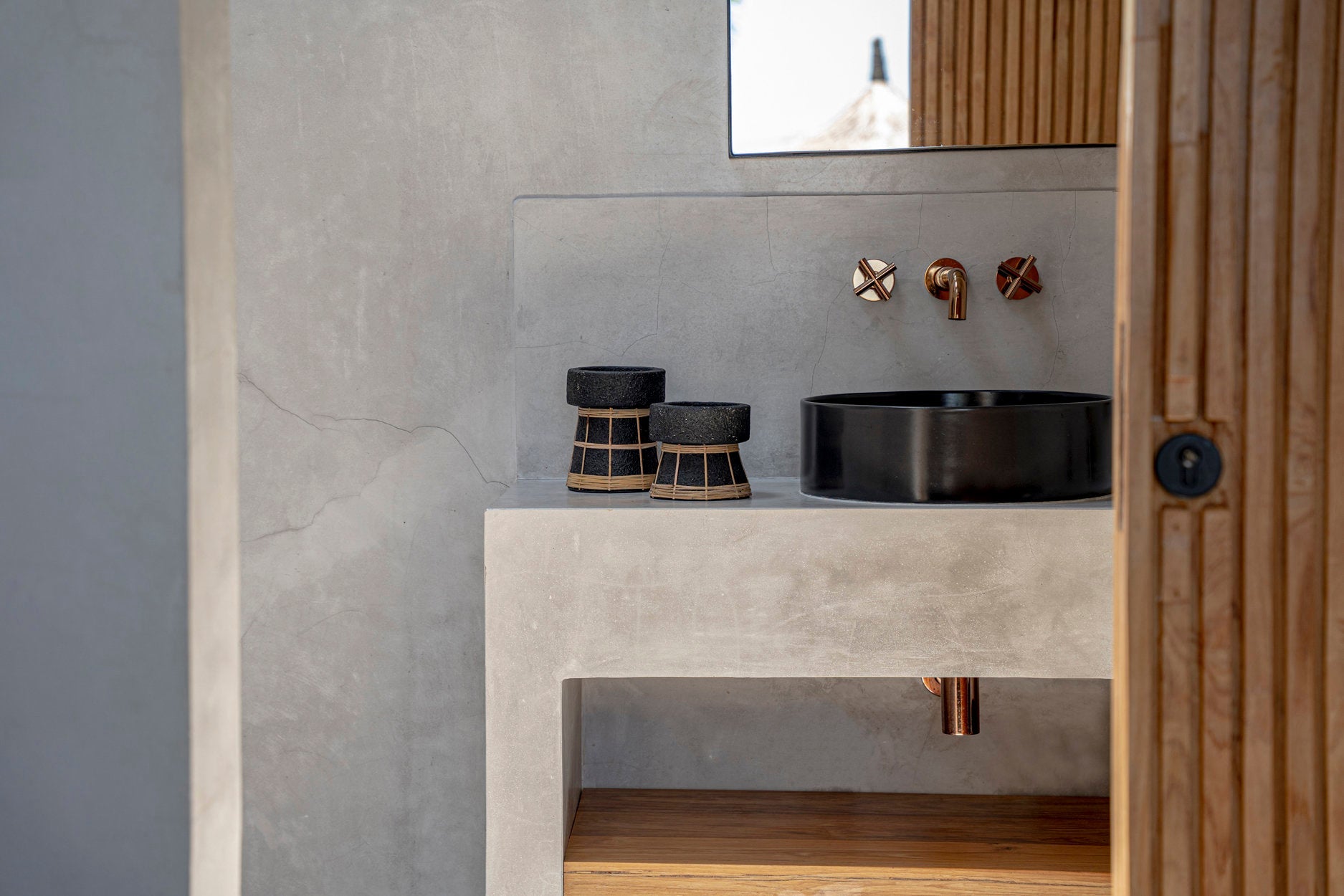 Kuro Kandelaar – Serene Zwart (M)